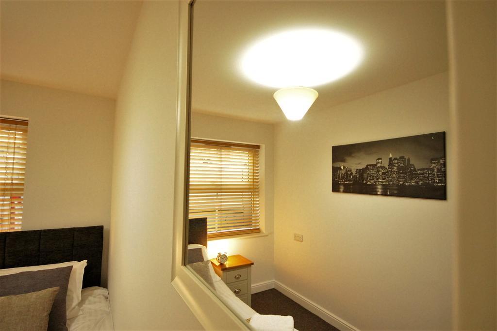 קינגסטון אפון הול Kings Court Apartment מראה חיצוני תמונה